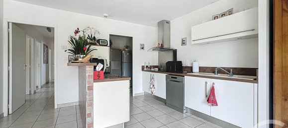 3 bedrooms House in Pamiers, France No. 353799 2