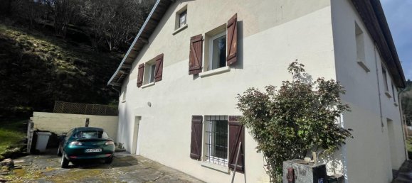 Casa de 3 dormitorios en Arches, France No. 83764 2