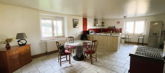 Casa de 3 dormitorios en Arches, France No. 83764 9