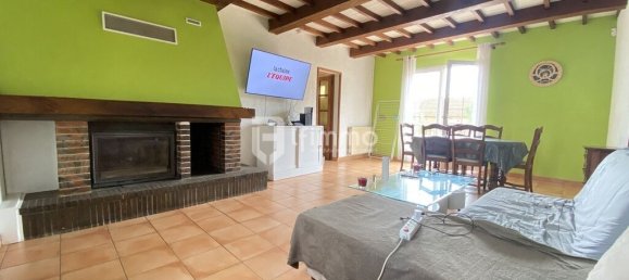 3 Schlafzimmer Haus in Orrouer, France, Nr. 56624 3