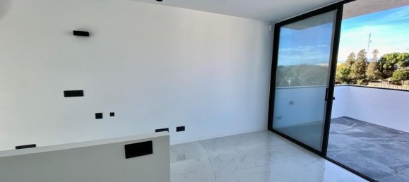 4 غرف نوم منزل في Sant Just Desvern, Spain رقم 130733 33