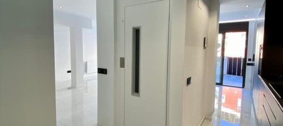 4 غرف نوم منزل في Sant Just Desvern, Spain رقم 130733 19