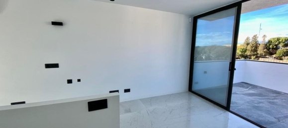 4 غرف نوم منزل في Sant Just Desvern, Spain رقم 130733 32