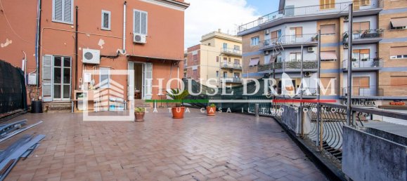 3 Schlafzimmer Wohnung in Rome, Italy, Nr. 321378 28