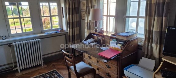 5 bedrooms House in Roncq, France No. 221056 12