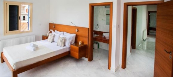 4 Schlafzimmer Gewerbliche Immobilie in Paphos, Cyprus, Nr. 9768 3