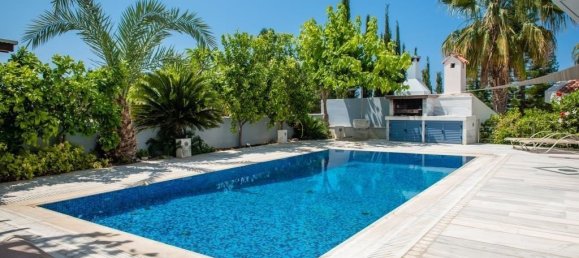 Casa de 4 dormitorios en Paphos, Cyprus No. 9768 9