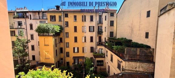 2 bedrooms Apartment in Milan, Italy No. 245438 4