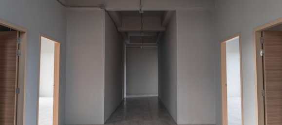 Bureau à Pattaya, Thailand No. 67853 7