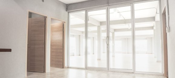 Bureau à Pattaya, Thailand No. 67853 22