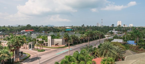 Bureau à Pattaya, Thailand No. 67853 9