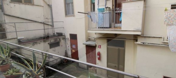 5 rooms Apartment in Pontedera, Italy No. 17134 29