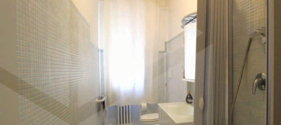 5 rooms Apartment in Pontedera, Italy No. 17134 18