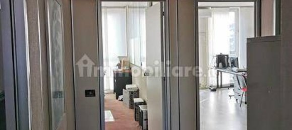 1-salle Bureau à Nova Milanese, Italy No. 160909 8