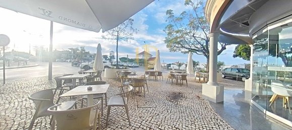 451m² Commercial property in Quarteira, Portugal No. 245420 23