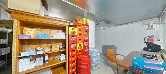 451m² Commercial property in Quarteira, Portugal No. 245420 20