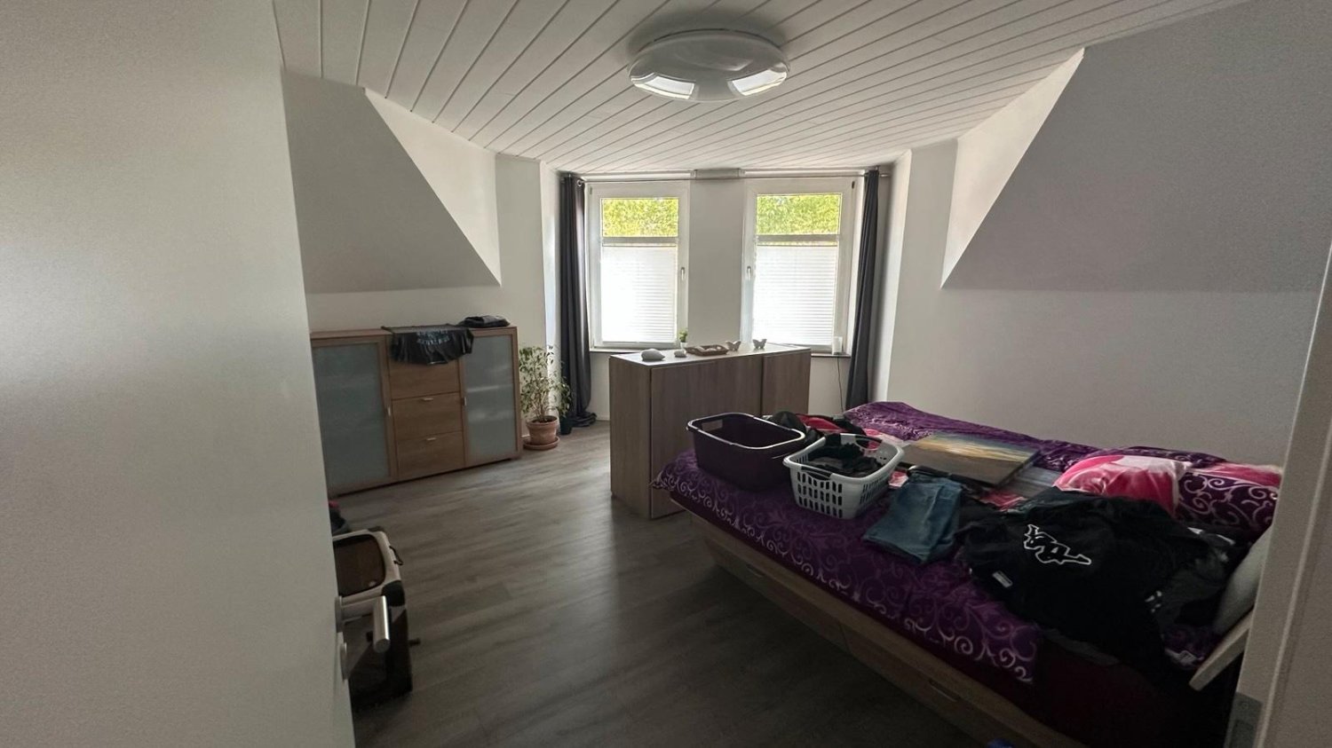 Apartamento de 2 dormitorios en Bottrop, Germany No. 353437