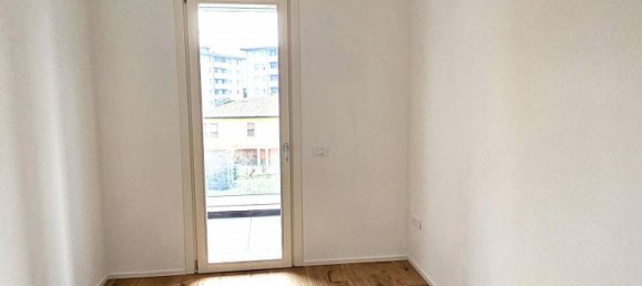 Apartamento de 4 habitaciónes en Padua, Italy No. 29950 3