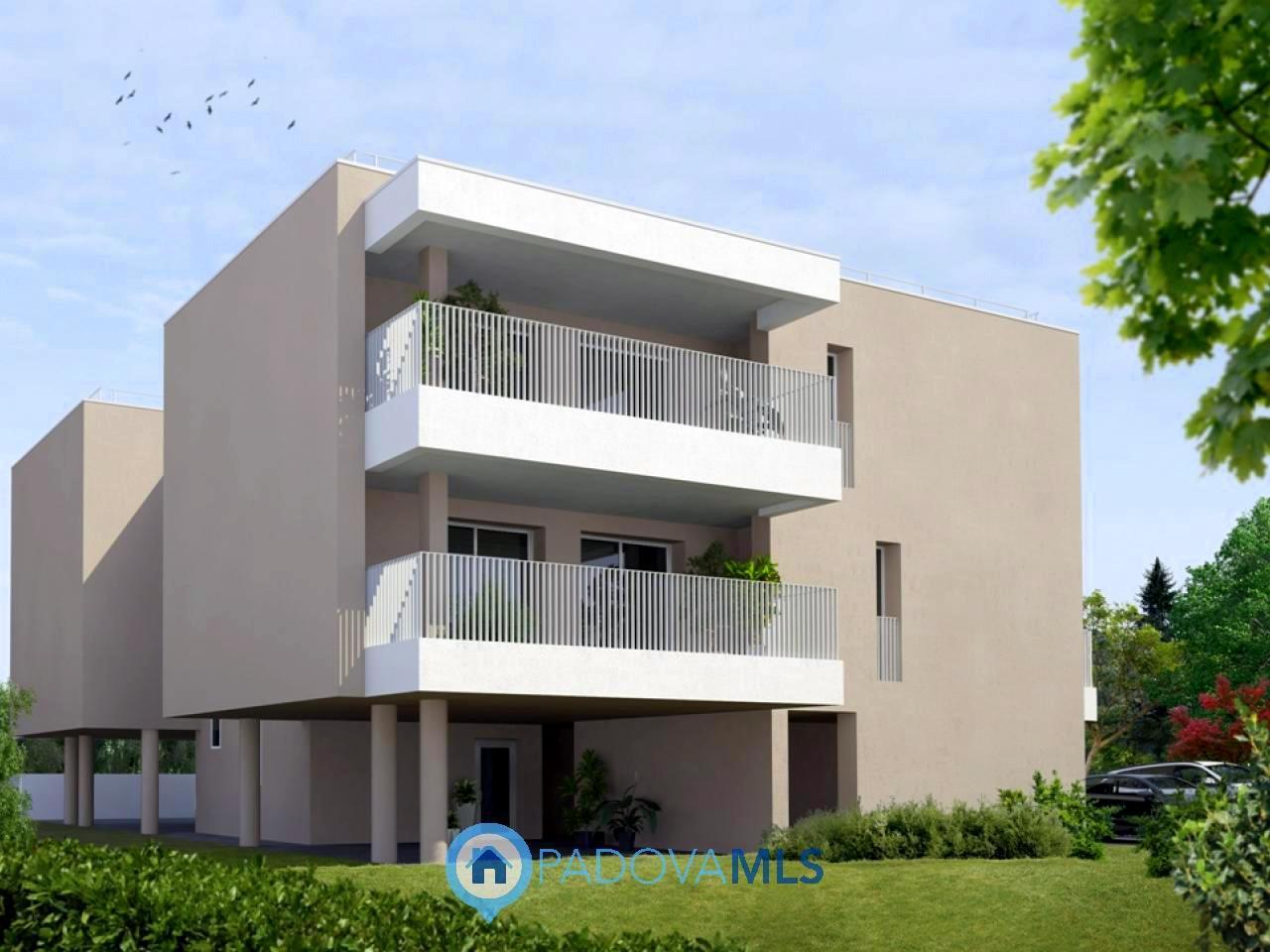 Apartamento de 4 habitaciónes en Padua, Italy No. 29950