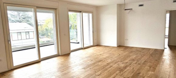 Apartamento de 4 habitaciónes en Padua, Italy No. 29950 16
