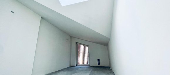 7 rooms Penthouse in Trento, Italy No. 230821 34