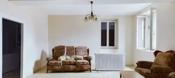 Casa de 5 dormitorios en Romilly-sur-Seine, France No. 72317 2