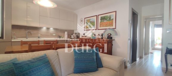 4 bedrooms Apartment in Viareggio, Italy No. 39697 2