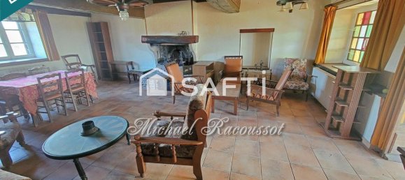 5 bedrooms House in Gourdon, France No. 59653 7