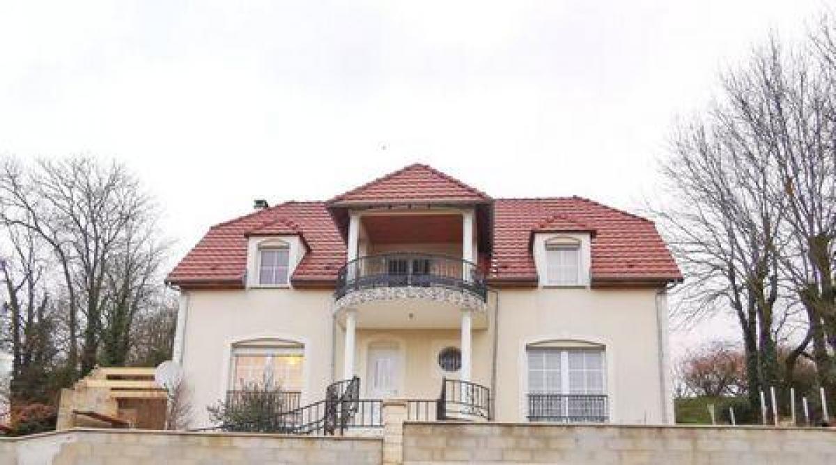 Дом с 5 спальнями в Провен, Франция № 26442