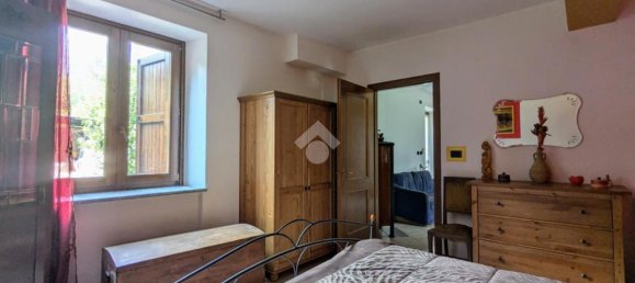 Apartamento de 3 habitaciónes en Costa Volpino, Italy No. 1801 11