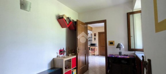 Apartamento de 3 habitaciónes en Costa Volpino, Italy No. 1801 16