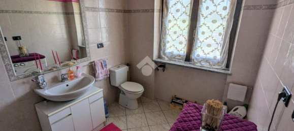 Apartamento de 3 habitaciónes en Costa Volpino, Italy No. 1801 20