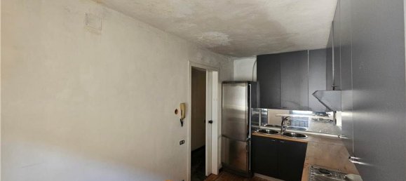 5 bedrooms Apartment in Florence, Italy No. 321338 13