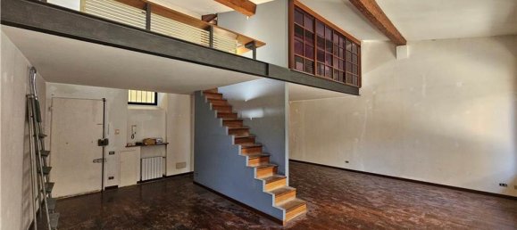 5 bedrooms Apartment in Florence, Italy No. 321338 8