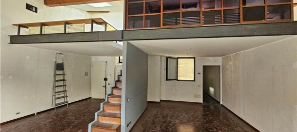 5 bedrooms Apartment in Florence, Italy No. 321338 6