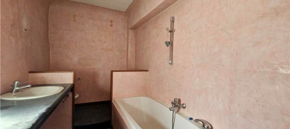 5 bedrooms Apartment in Florence, Italy No. 321338 12