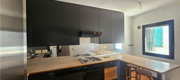 5 bedrooms Apartment in Florence, Italy No. 321338 7