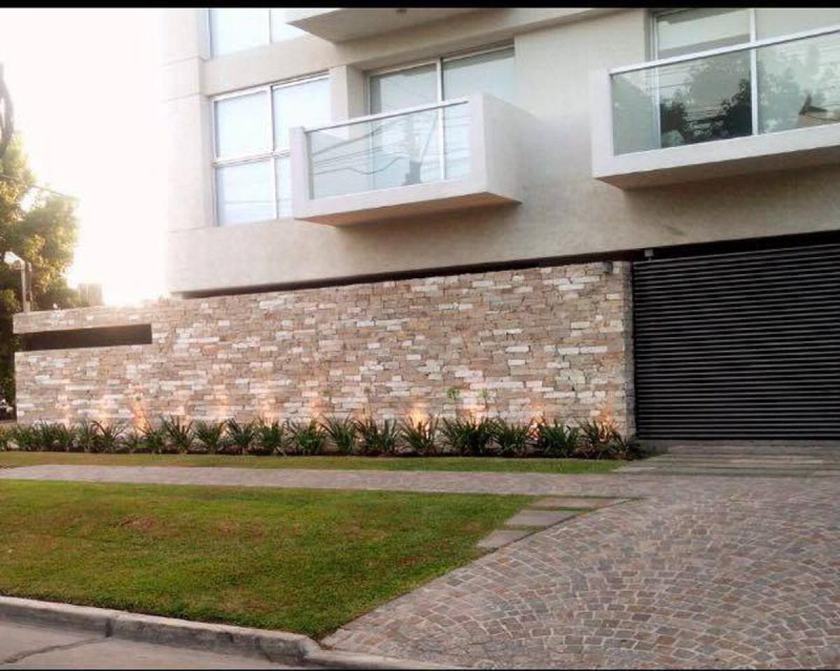  Warehouse in Ituzaingo, Argentina No. 25273