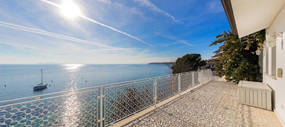 12-salle Villa à Manerba del Garda, Italy No. 85398 35