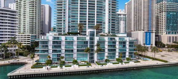 2 Schlafzimmer Gewerbliche Immobilien in Miami, USA, Nr. 615689 3
