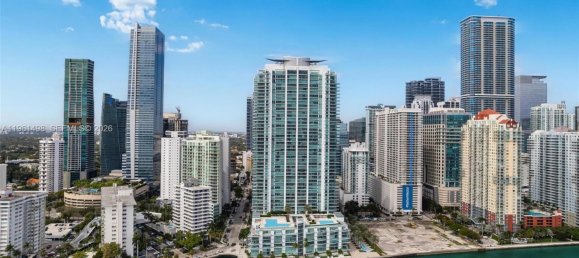 2 Schlafzimmer Gewerbliche Immobilien in Miami, USA, Nr. 615689 2