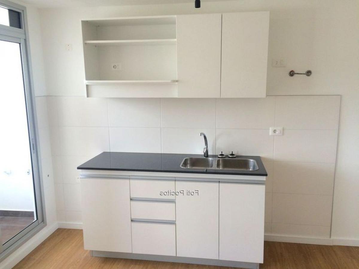 2 bedrooms Apartment in Montevideo, Uruguay No. 2167