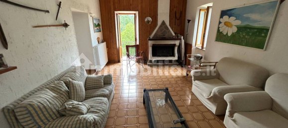 Дом с 2 спальнями в Альбарето, Италия № 298159 6