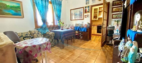 5 rooms Apartment in Cecina, Italy No. 45610 14