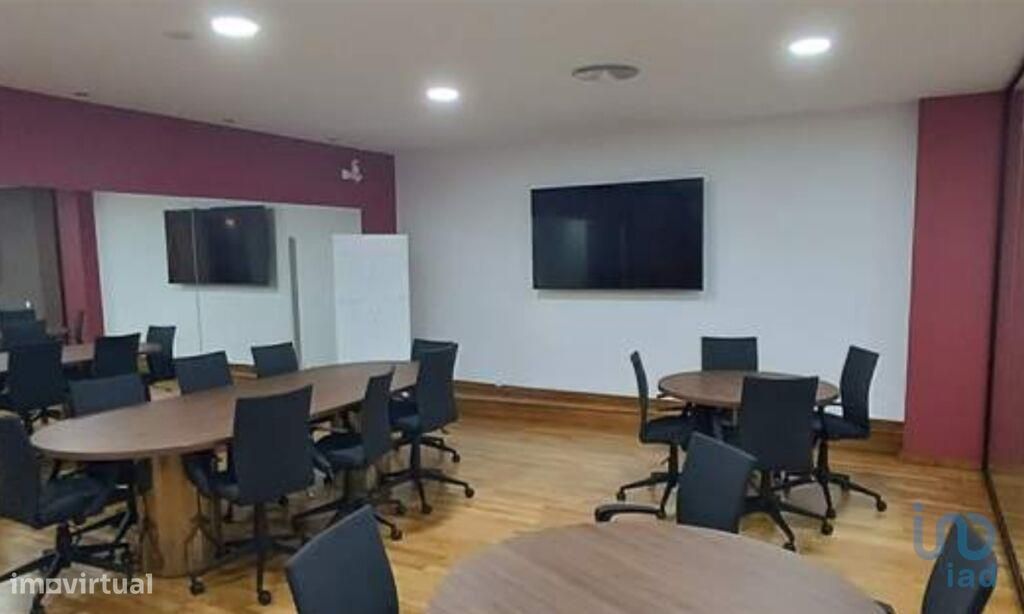  عقار تجاري في Gondomar, Portugal 227متر مربع رقم 254474