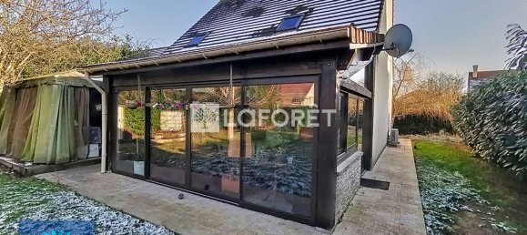 5 bedrooms House in Mennecy, France No. 182261 3