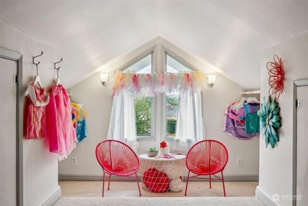 3 Schlafzimmer Haus in Seattle, USA, Nr. 345337