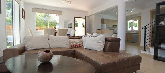 3 bedrooms Villa in Pernera, Cyprus No. 23911 2