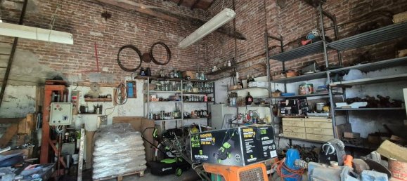 10 rooms House in Pistoia, Italy No. 307636 17