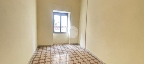 3 rooms Apartment in Naples, Italy No. 93853 7
